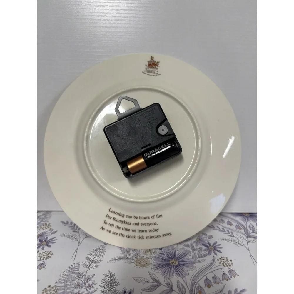Royal Doulton Bunnykins Teaching Clock 1984 Golden